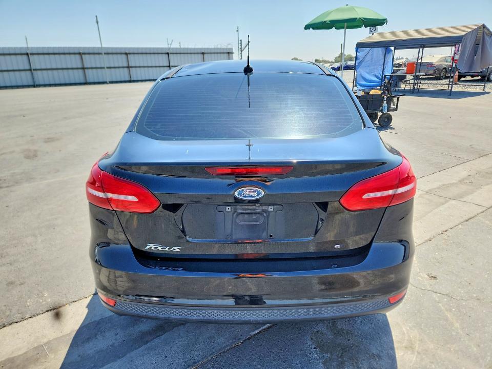 Photo 6 from auction – 2018 FORD FOCUS with VIN 1FADP3F23JL250605