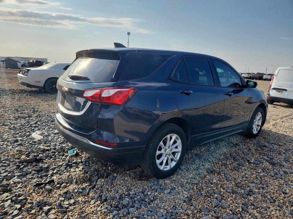 Photo 3 from auction – 2018 CHEVROLET EQUINOX with VIN 3GNAXHEV7JS563020