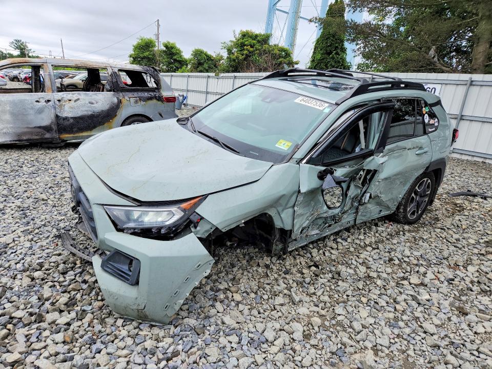 TOYOTA RAV4 2019 with VIN 2T3J1RFV0KW012527 - Photo from auction