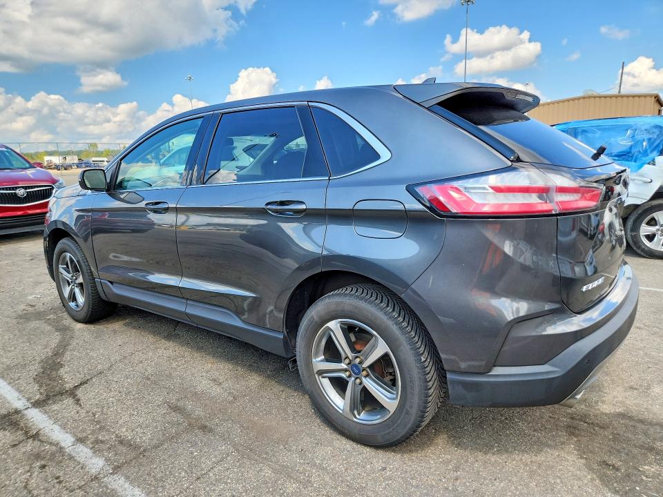 Photo 2 from auction – 2019 FORD EDGE with VIN 2FMPK3J94KBC45579