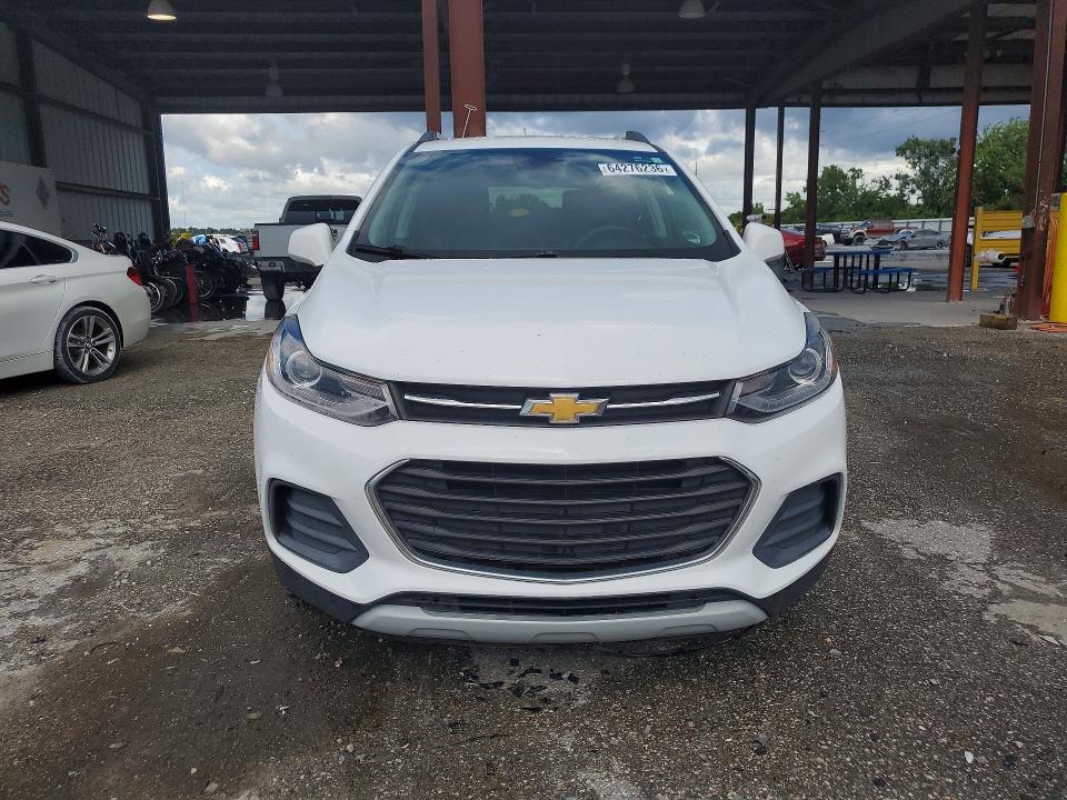 Photo 5 from auction – 2021 CHEVROLET TRAX with VIN KL7CJPSB7MB322028
