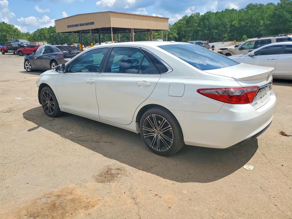 Photo 2 from auction – 2016 TOYOTA CAMRY with VIN 4T1BF1FK0GU164482