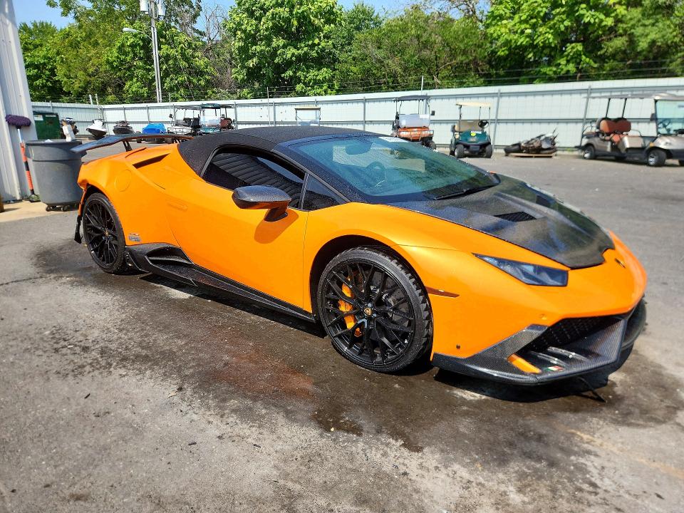 Zdjęcie 4 z aukcji – 2017 LAMBORGHINI HURACAN z VIN ZHWUR1ZF2HLA05614