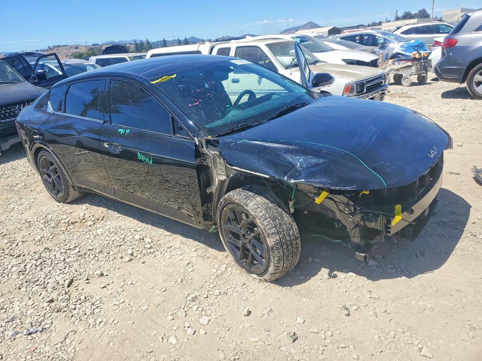 Foto 4 de la subasta – 2025 KIA K4 con VIN 3KPFW4DC1SE098129