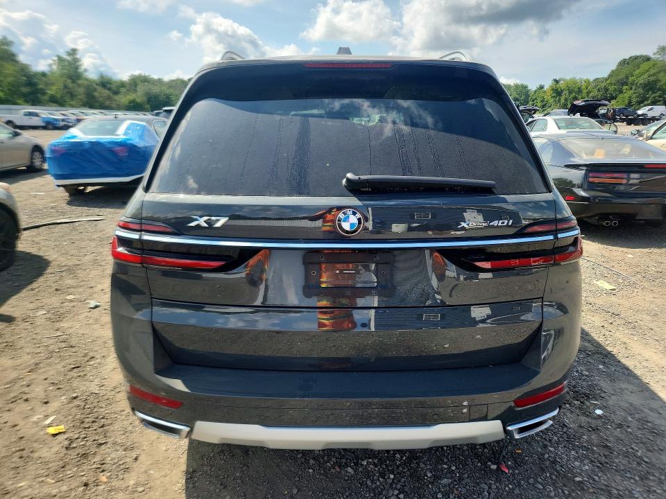 Photo 6 from auction – 2026 BMW X7 with VIN 5UX23EM01T9039363