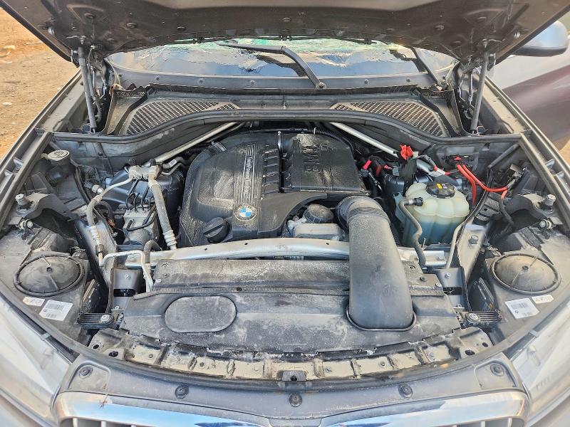 Photo 11 from auction – 2016 BMW X5 with VIN 5UXKR0C51G0U49735