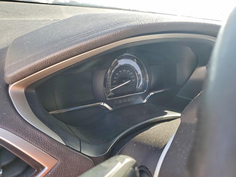 Photo 9 from auction – 2014 LINCOLN MKZ with VIN 3LN6L2LU1ER815743