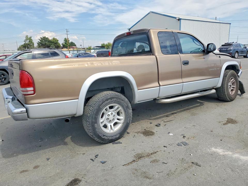 Photo 3 from auction – 2001 DODGE DAKOTA with VIN 1B7GG22N51S154028
