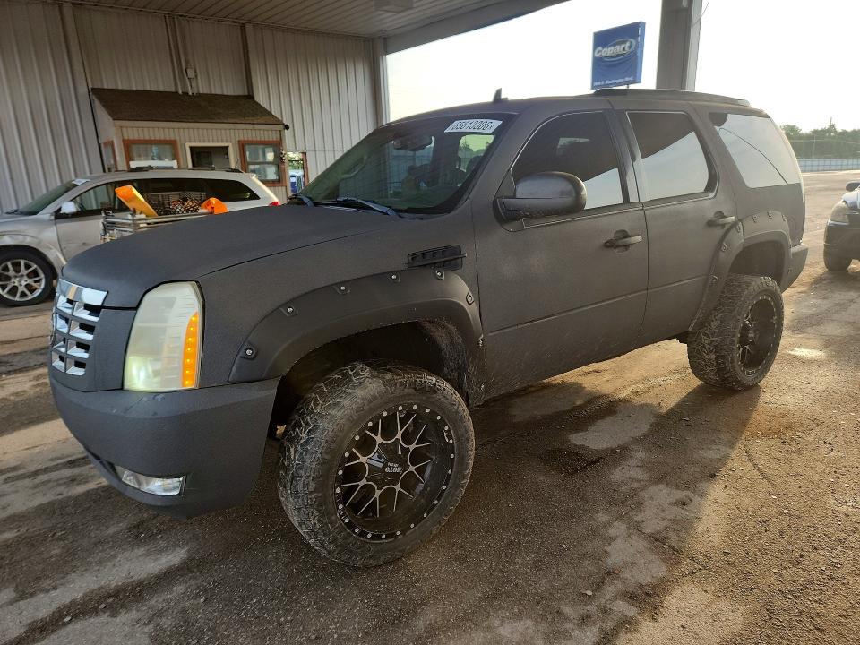 CADILLAC ESCALADE 2008 with VIN 1GYFK63878R152772 - Photo from auction