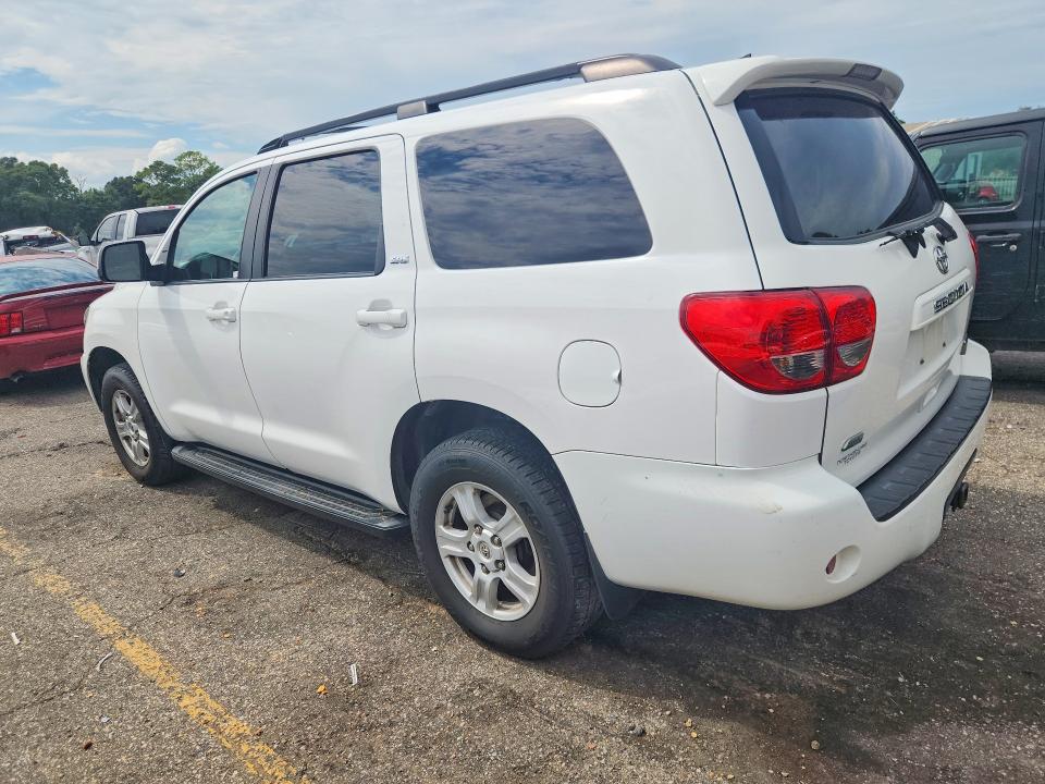 Photo 2 from auction – 2015 TOYOTA SEQUOIA with VIN 5TDBW5G14FS125365
