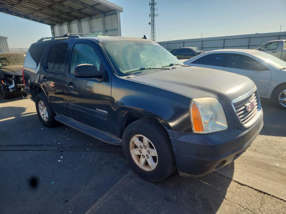 Photo 4 from auction – 2011 GMC YUKON with VIN 1GKS1AE04BR315388