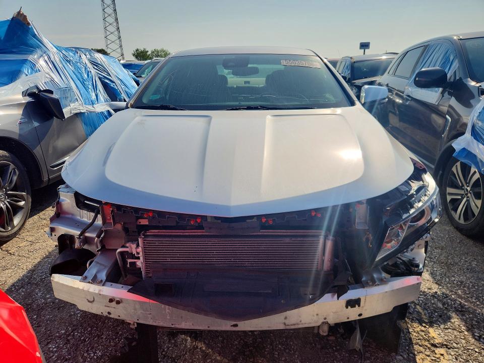 Photo 5 from auction – 2015 CHEVROLET IMPALA with VIN 2G1155SL3F9182875