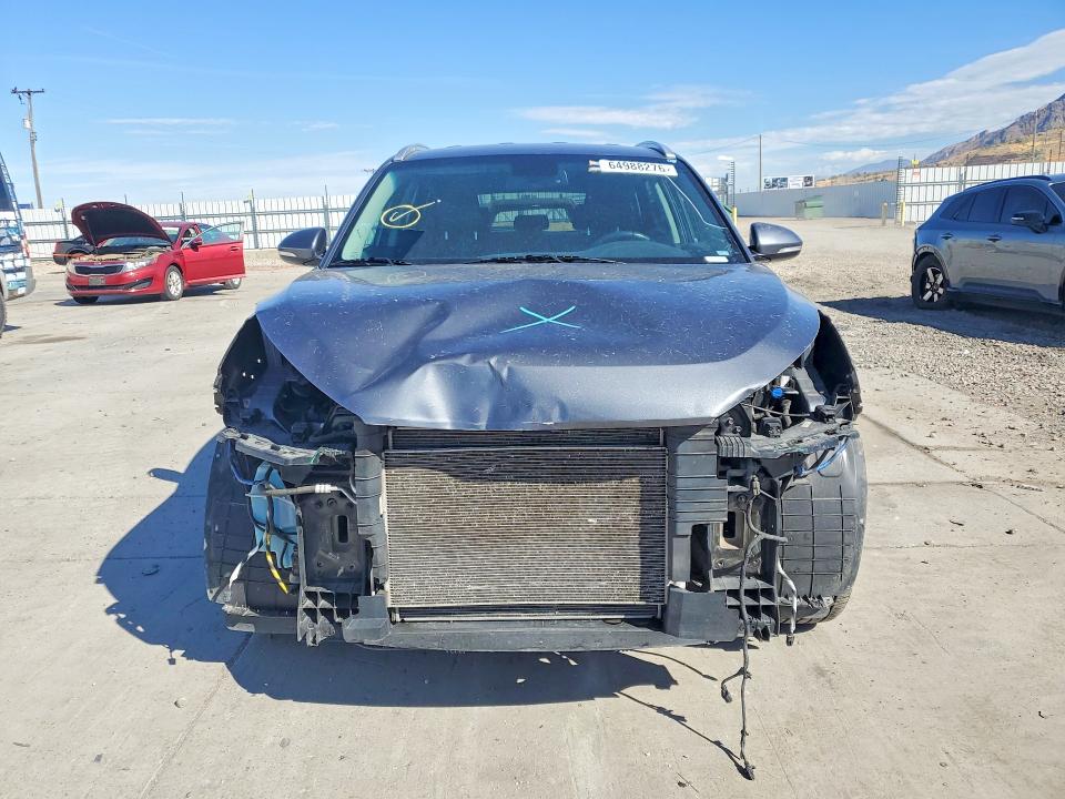 Photo 5 from auction – 2017 HYUNDAI TUCSON with VIN KM8J3CA47HU448783