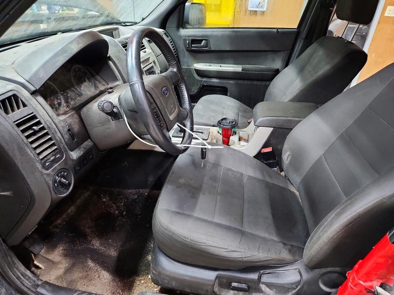 Photo 7 from auction – 2010 FORD ESCAPE with VIN 1FMCU0DG5AKC63398