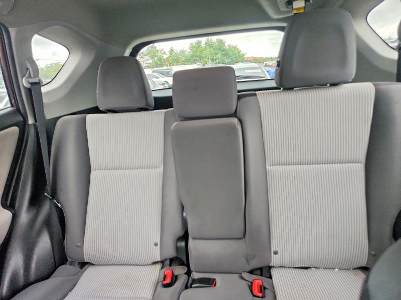 Photo 10 from auction – 2015 TOYOTA RAV4 with VIN 2T3BFREV1FW339466