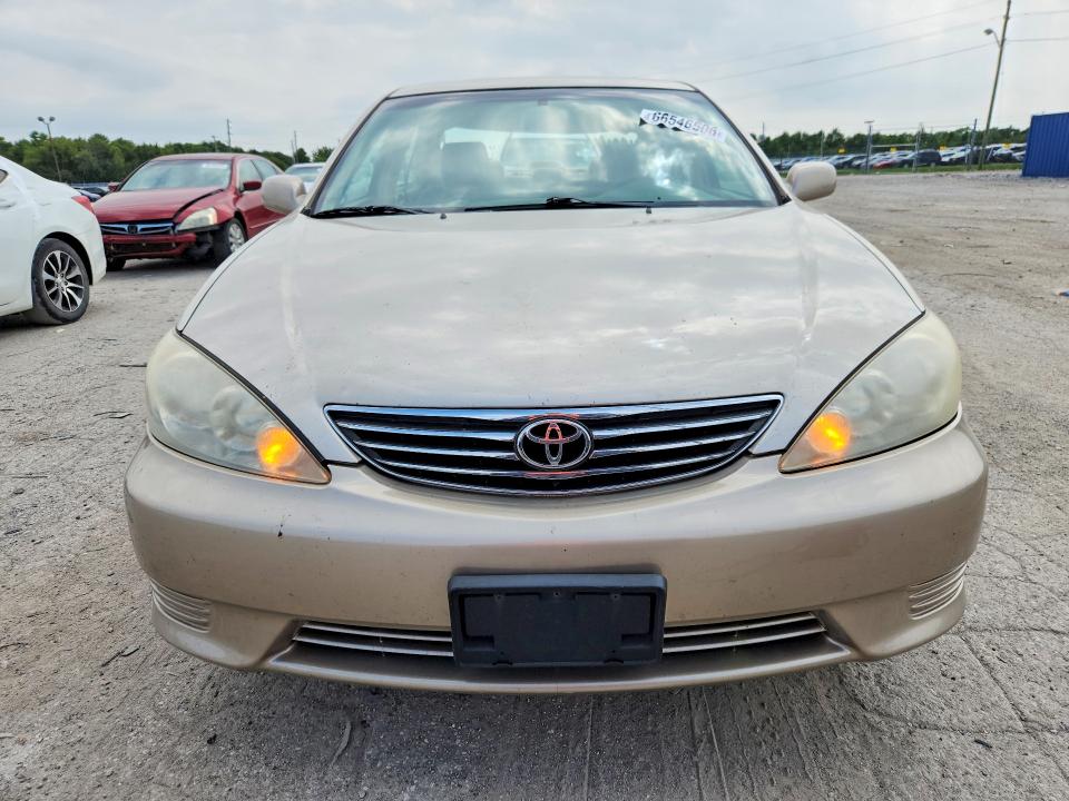 Photo 5 from auction – 2005 TOYOTA CAMRY with VIN 4T1BE32K15U634651