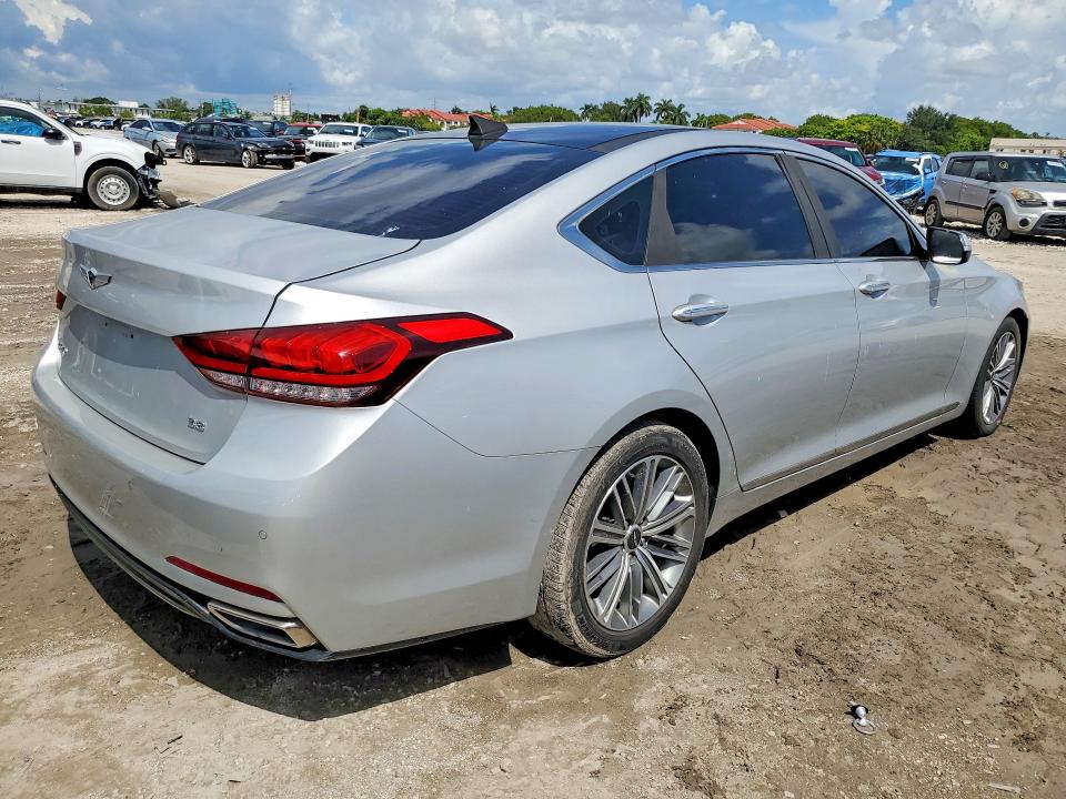 Photo 3 from auction – 2018 GENESIS G80 with VIN KMHGN4JE3JU225794