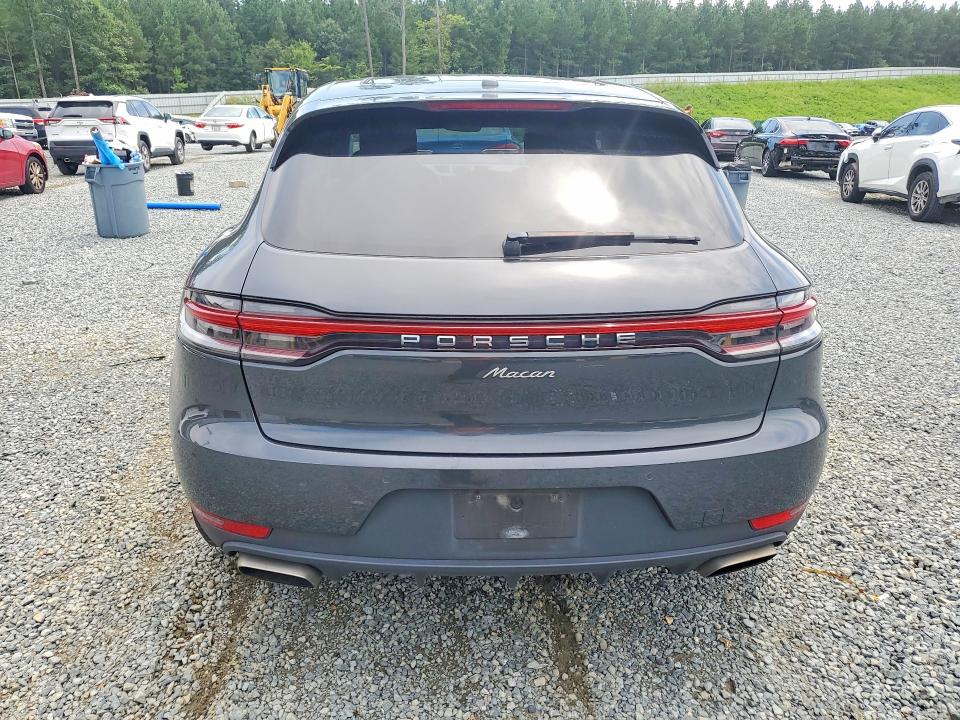 Photo 6 from auction – 2020 PORSCHE MACAN with VIN WP1AA2A54LLB00496