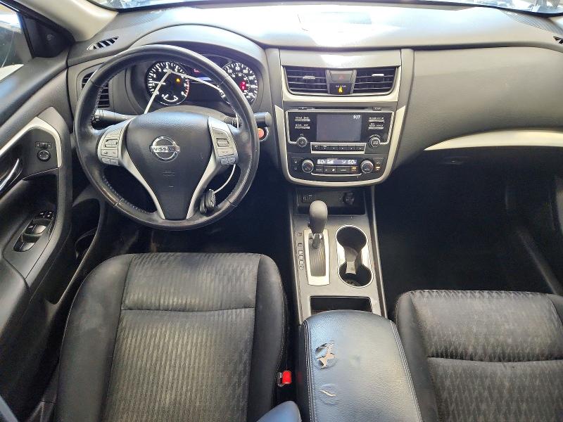 Снимка 8 от търг – 2017 NISSAN ALTIMA с VIN 1N4AL3AP1HC253885