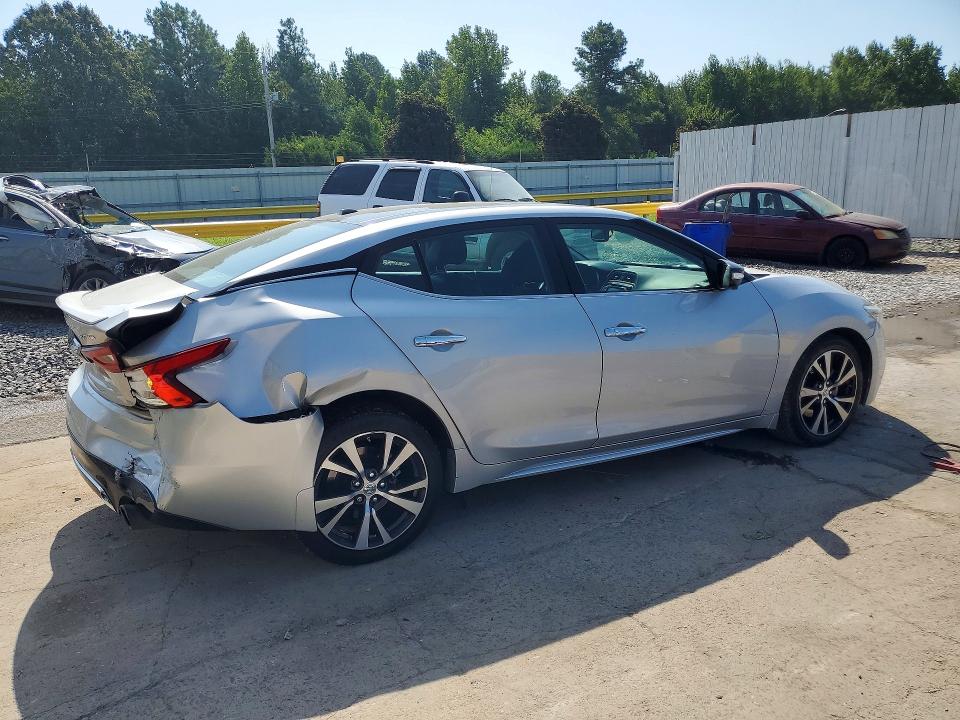 Photo 3 from auction – 2017 NISSAN MAXIMA with VIN 1N4AA6APXHC367035