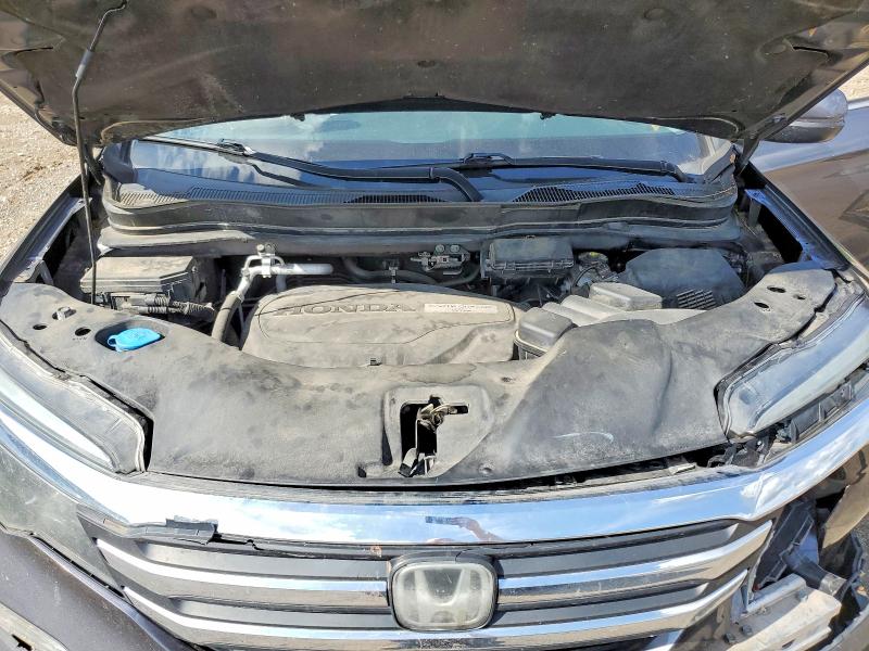 Photo 11 from auction – 2017 HONDA PILOT with VIN 5FNYF6H62HB104077