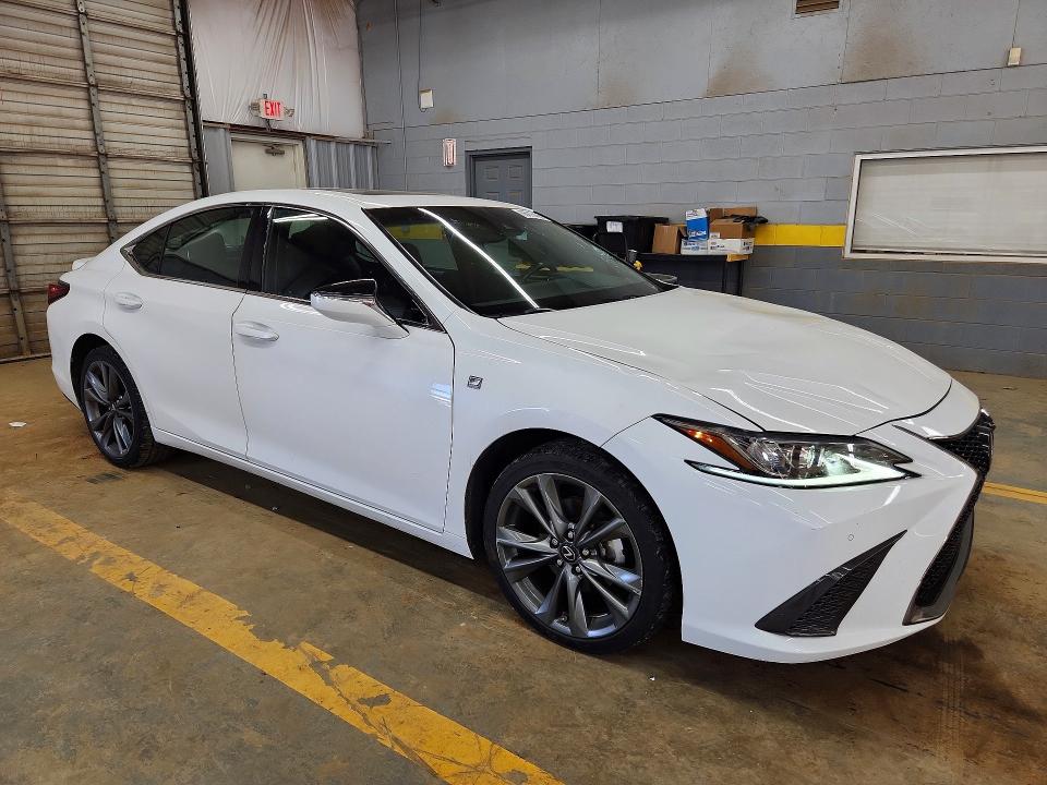 Photo 4 from auction – 2021 LEXUS ES 350 with VIN 58AGZ1B16MU108769