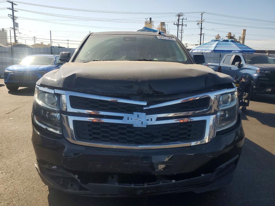 Photo 5 from auction – 2019 CHEVROLET SUBURBAN with VIN 1GNSCHKC3KR124646