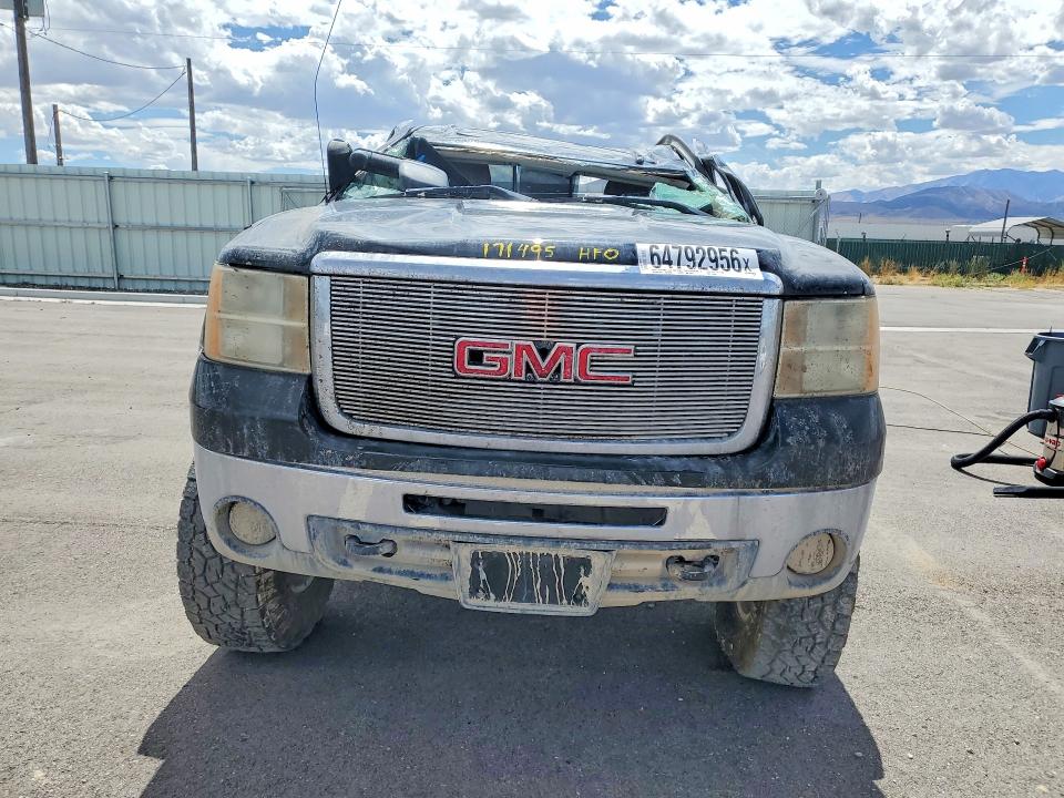 Photo 5 from auction – 2007 GMC NEW SIERRA with VIN 1GTHK33D07F171495