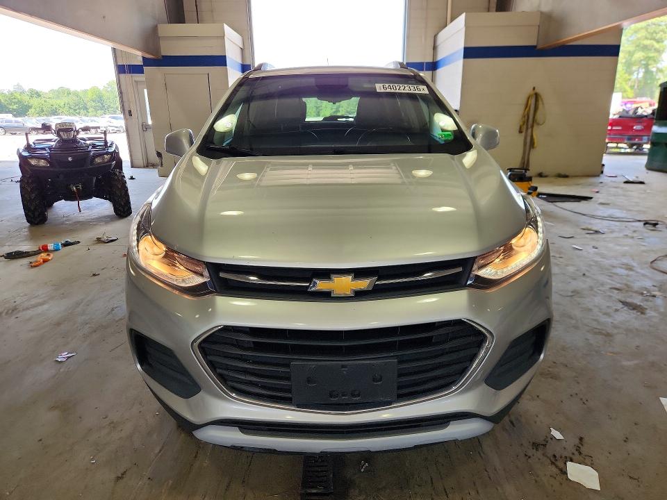 Photo 5 from auction – 2019 CHEVROLET TRAX with VIN KL7CJPSB9KB830367