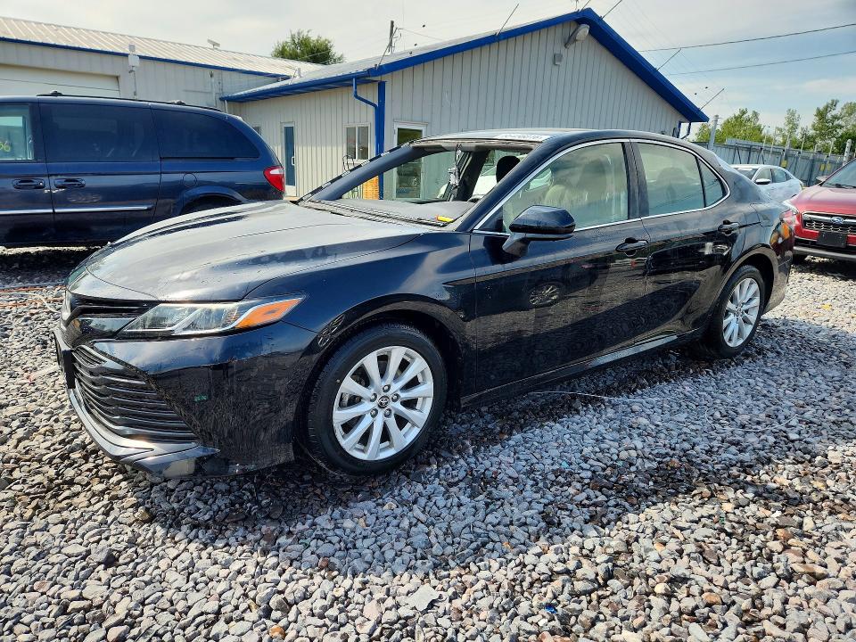TOYOTA CAMRY 2018 with VIN JTNB11HK6J3047112 - Photo from auction