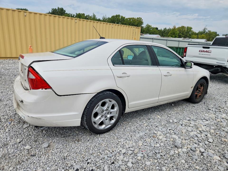 Photo 3 from auction – 2010 FORD FUSION with VIN 3FAHP0HA2AR249242