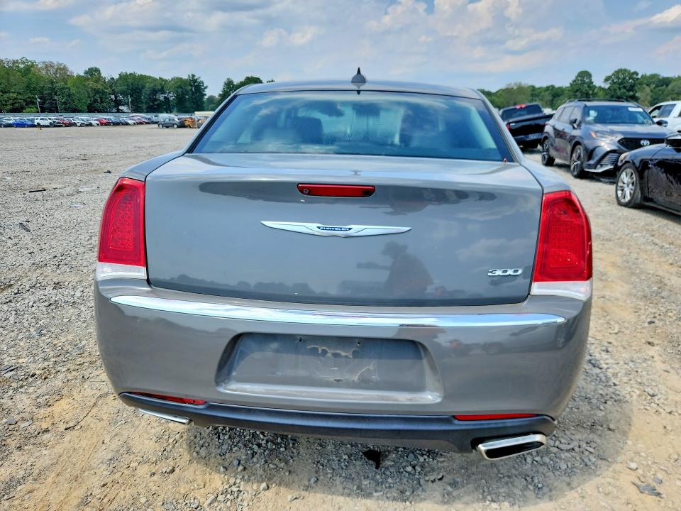 صورة رقم 6 من المزاد - 2019 CHRYSLER 300 مع VIN 2C3CCAEG1KH528147