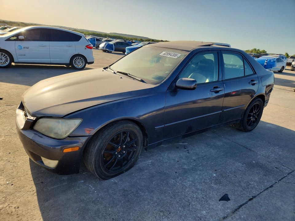 2002 LEXUS IS - Търг №63994306