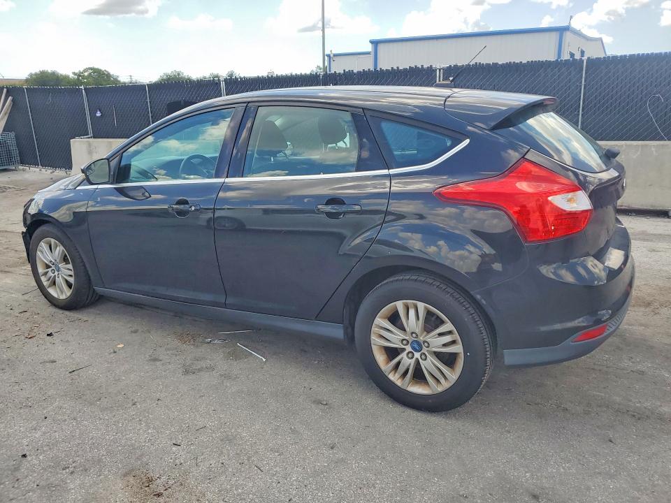 Photo 2 from auction – 2012 FORD FOCUS with VIN 1FAHP3M28CL295689
