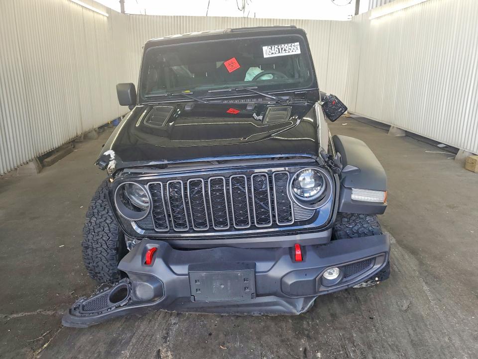 Снимка 5 от търг – 2025 JEEP WRANGLER с VIN 1C4PJXFN4SW663997