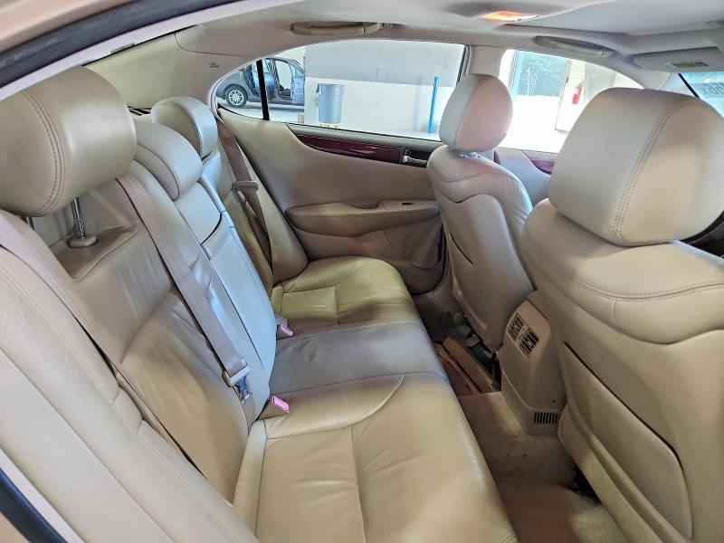 Photo 10 from auction – 2004 LEXUS ES with VIN JTHBA30G645039333