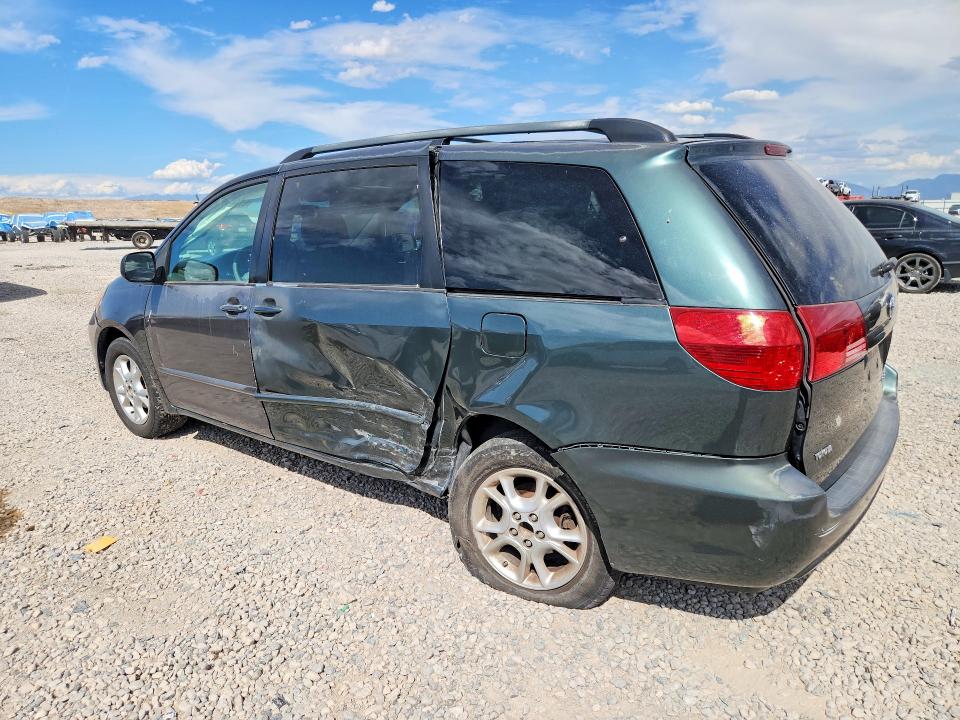 Photo 2 from auction – 2004 TOYOTA SIENNA with VIN 5TDZA22C94S174112