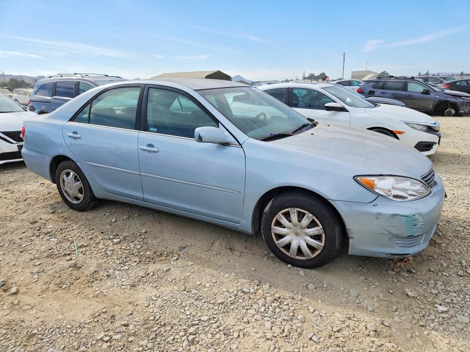 Photo 4 from auction – 2006 TOYOTA CAMRY with VIN 4T1BE32KX6U689441