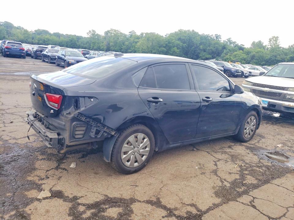 Photo 3 from auction – 2019 KIA RIO with VIN 3KPA24ABXKE231231