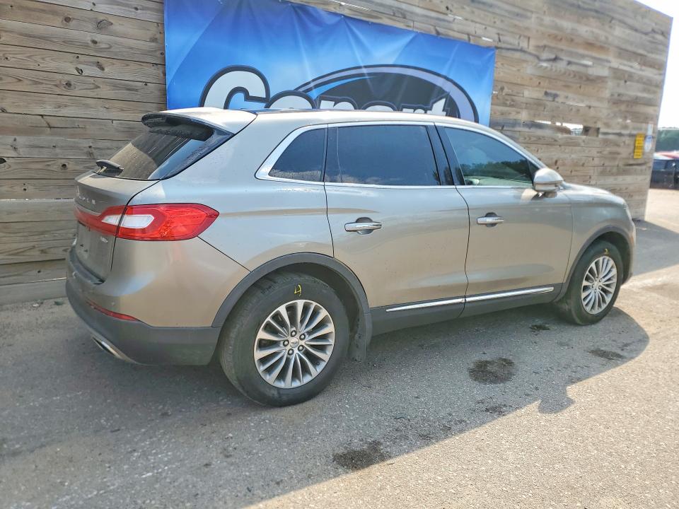 Photo 3 from auction – 2016 LINCOLN MKX with VIN 2LMTJ8KR7GBL59374