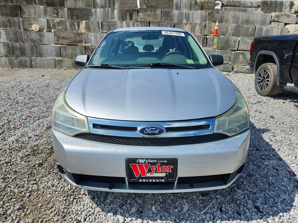 Photo 5 from auction – 2011 FORD FOCUS with VIN 1FAHP3FN0BW162803