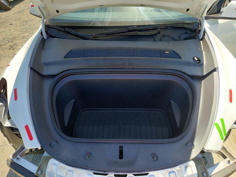 Photo 11 from auction – 2024 TESLA MODEL Y with VIN 7SAYGDEE9RF066803