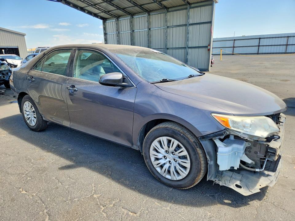 Photo 4 from auction – 2014 TOYOTA CAMRY with VIN 4T4BF1FK0ER428917