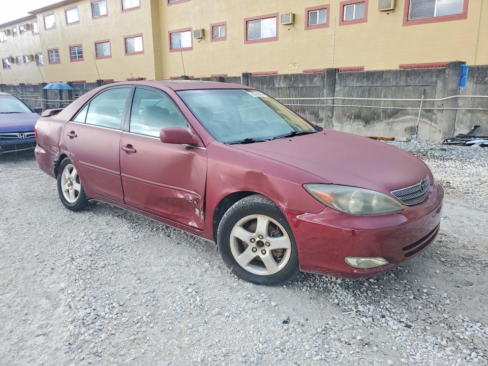 Photo 4 from auction – 2002 TOYOTA CAMRY with VIN 4T1BE32K72U029982