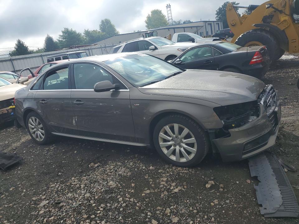Photo 4 from auction – 2015 AUDI A4 with VIN WAUBFAFL0FN007151