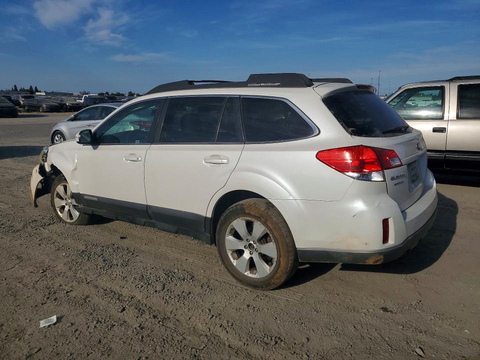 Photo 2 from auction – 2010 SUBARU OUTBACK with VIN 4S4BRCCC8A3352910