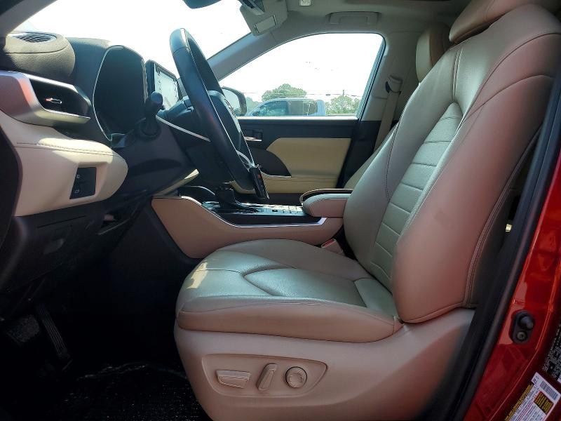 Photo 7 from auction – 2022 TOYOTA HIGHLANDER with VIN 5TDHZRBH0NS219478