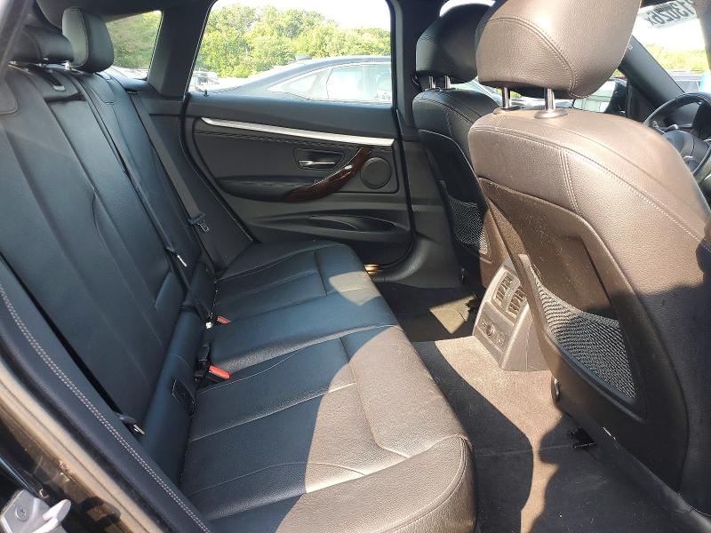 Photo 10 from auction – 2017 BMW 330 with VIN WBA8Z9C35HG827513