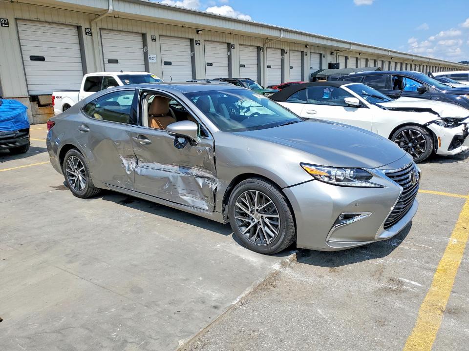 صورة رقم 4 من المزاد - 2016 LEXUS ES مع VIN 58ABK1GG4GU007374