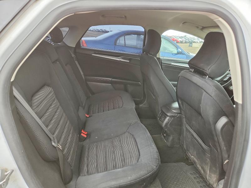 Photo 10 from auction – 2016 FORD FUSION with VIN 3FA6P0H78GR161395